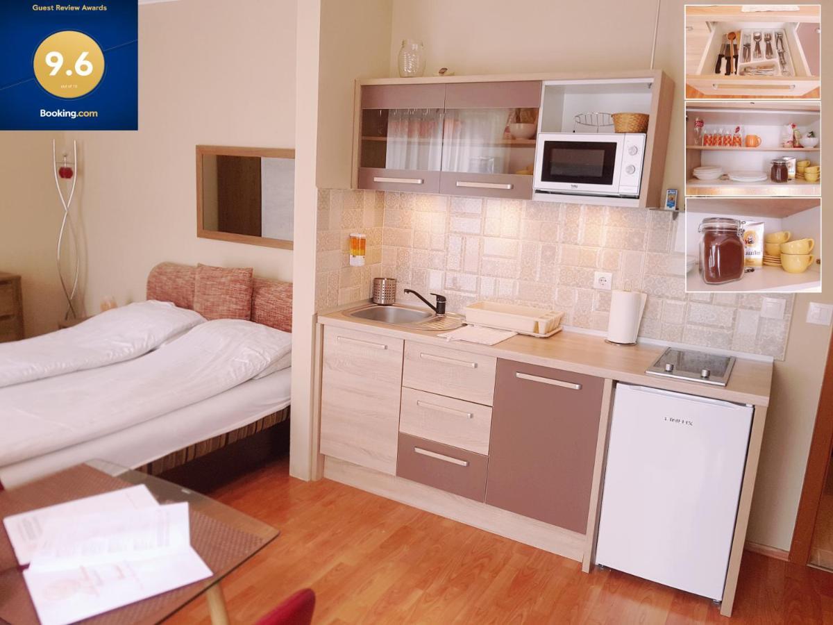 Lola Studio Apartman Hajdúszoboszló Buitenkant foto