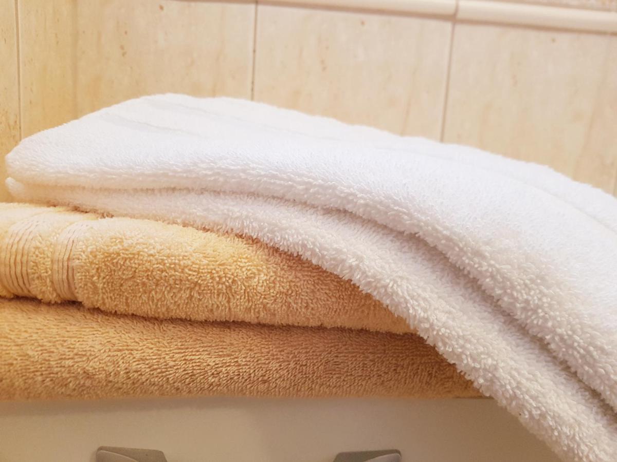 Lola Studio Apartman Hajdúszoboszló Buitenkant foto